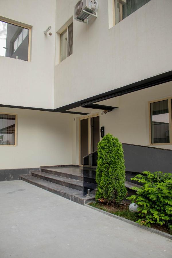 Yzza Apartament Năvodari Exteriér fotografie