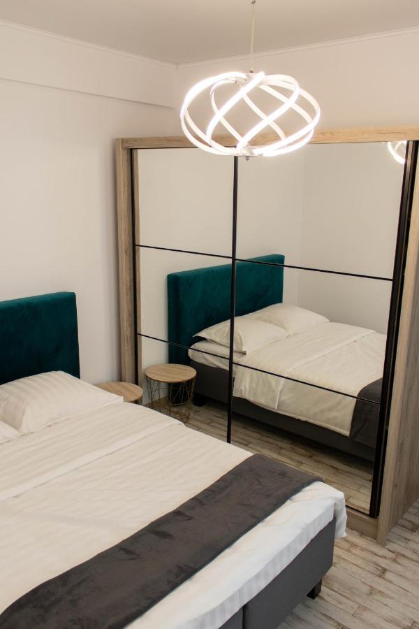 Yzza Apartament Năvodari Exteriér fotografie