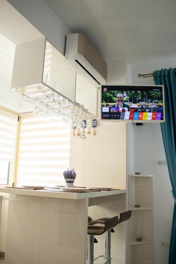 Yzza Apartament Năvodari Exteriér fotografie